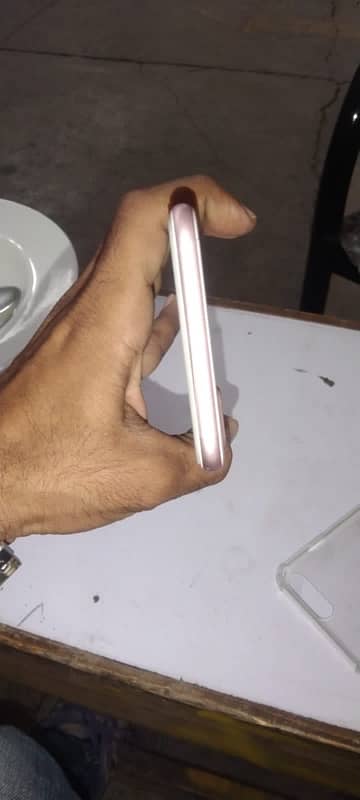 all ok he pta Approve 256 gb Rose gold colour 3