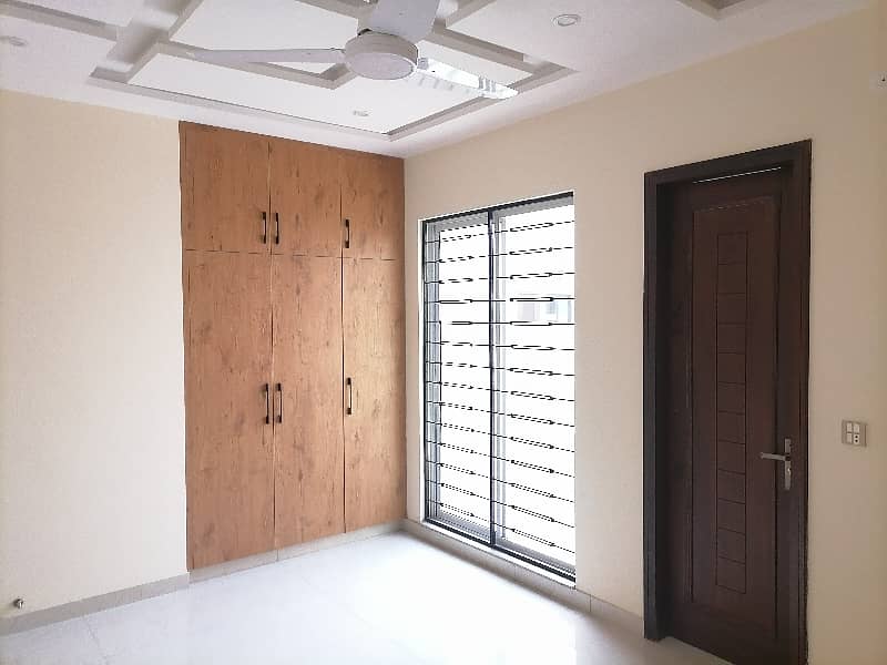 5 Marla House In Formanites Housing Scheme - Block E For sale At Good Location 2