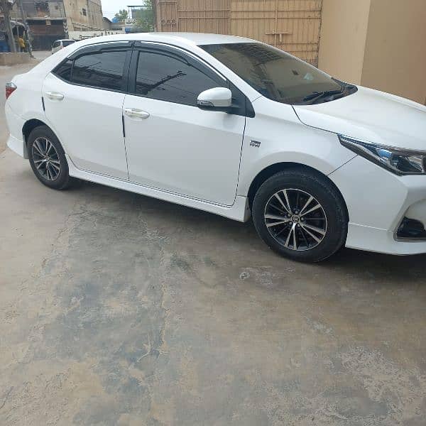 Toyota Corolla Altis 2019 1