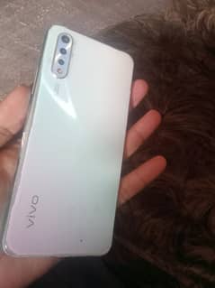 Vivo S1