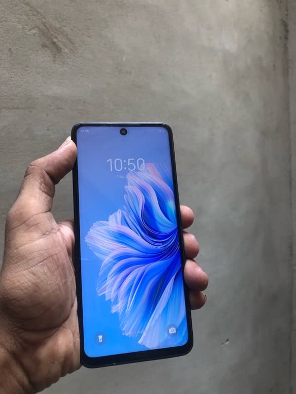 tecno camon 19 neo with boxx 3