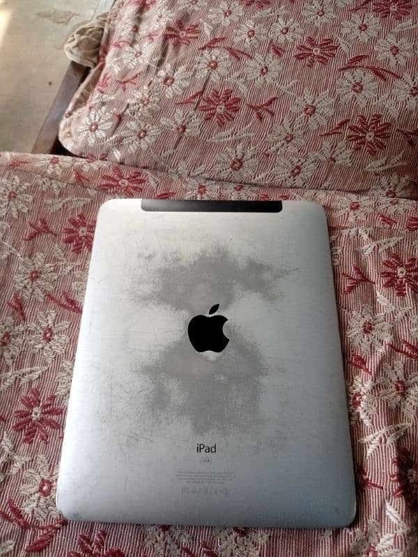 Apple ipad model . A1337 2