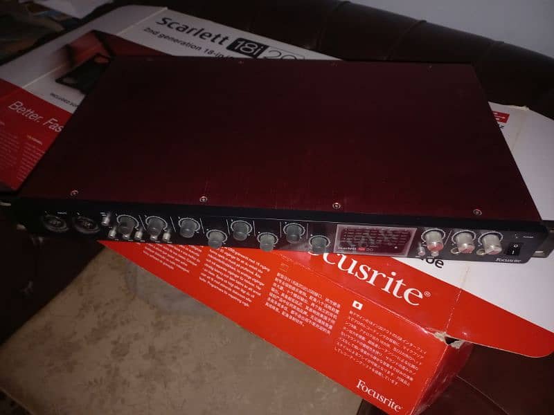 Focusrite Scarlett 18i20 USB 2.0 Audio Interface (2nd Generation) 7