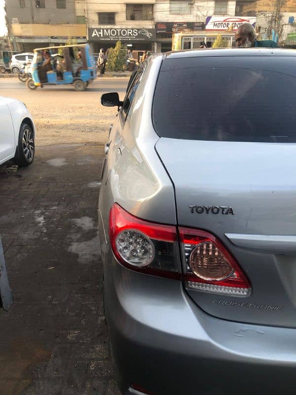 Toyota Corolla Altis 2013 13