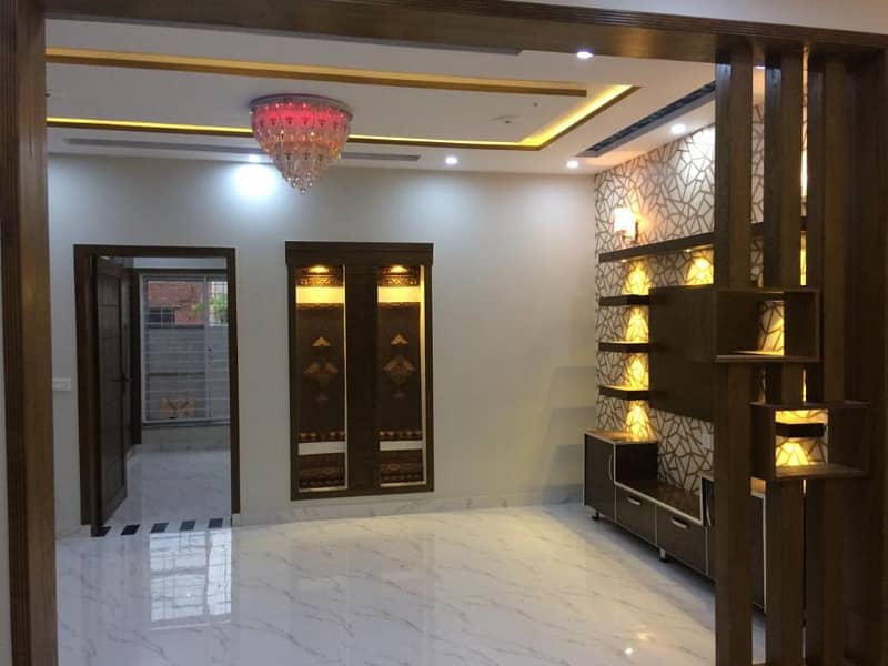 5 Marla House Available For Rent in Jinnah Block Bahria Town Lahore 7