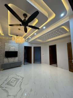 10 Marla Ultra Modern Luxury Brand New House In Park View City Lahore