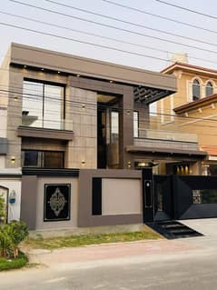 10 Marla Ultra Modern Luxury Brand New House In Park View City Lahore