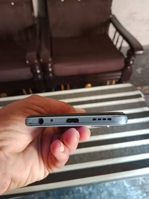 Vivo Y33 S 8+4 Ram 128 gb 3