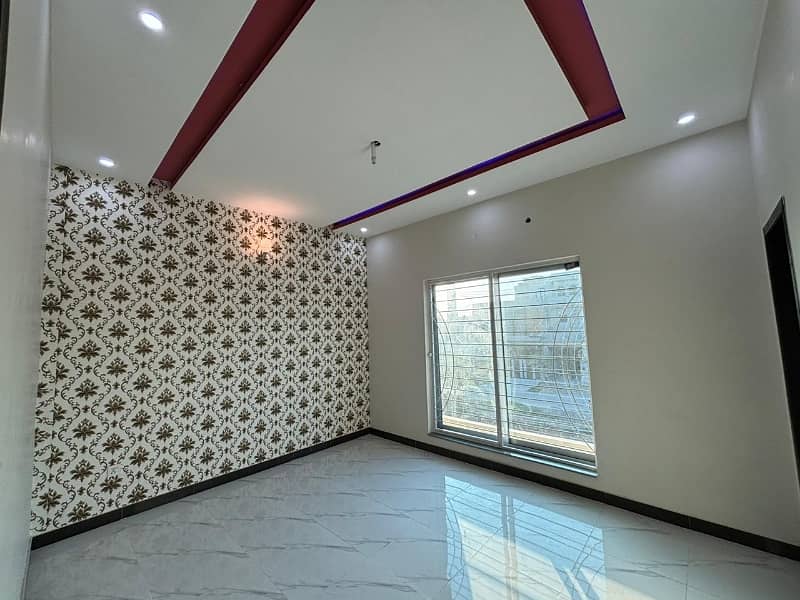 Triple Storey 5 Marla House For Sale In Central Park - Block A1 Lahore 11