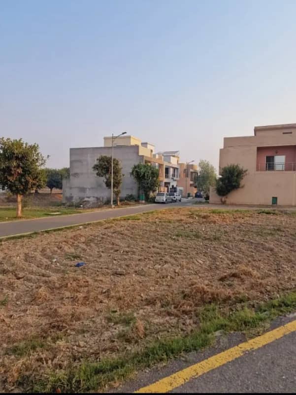 5-Marla Corner Plot On Prime Location Near 1 Km Ring Road Plot Available For Sale In New Lahore City Near To Bahria Town Lahore 2