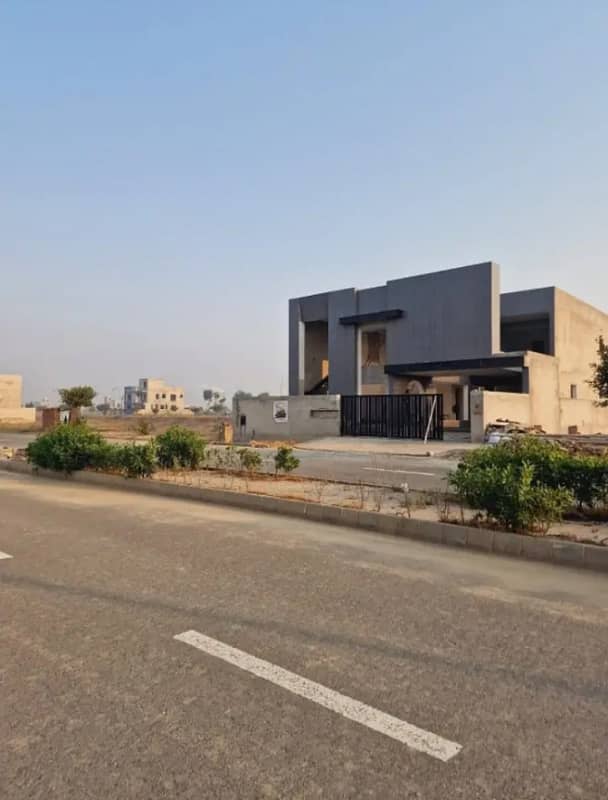 5-Marla Corner Plot On Prime Location Near 1 Km Ring Road Plot Available For Sale In New Lahore City Near To Bahria Town Lahore 3