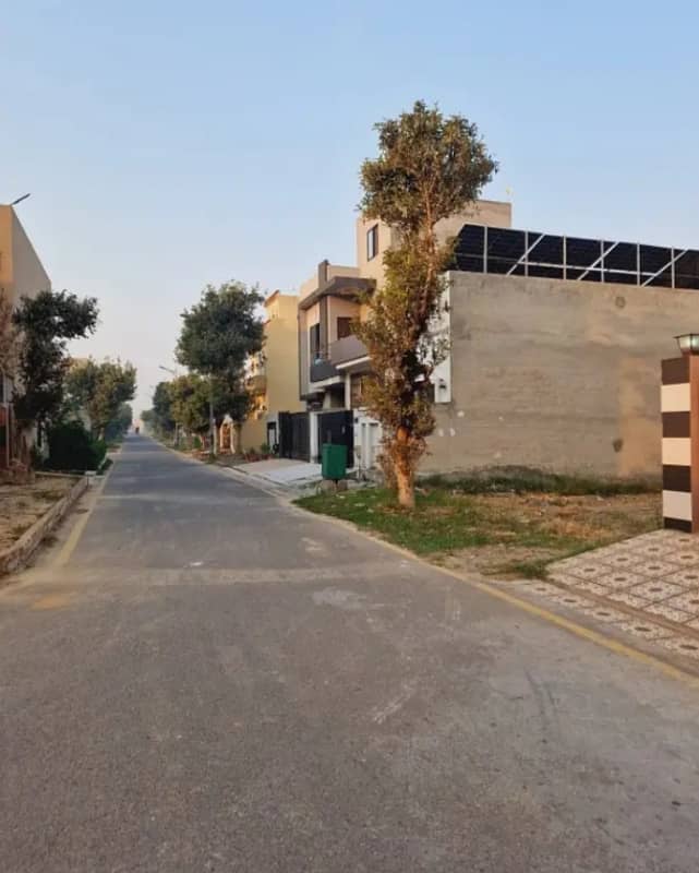 5-Marla Corner Plot On Prime Location Near 1 Km Ring Road Plot Available For Sale In New Lahore City Near To Bahria Town Lahore 8