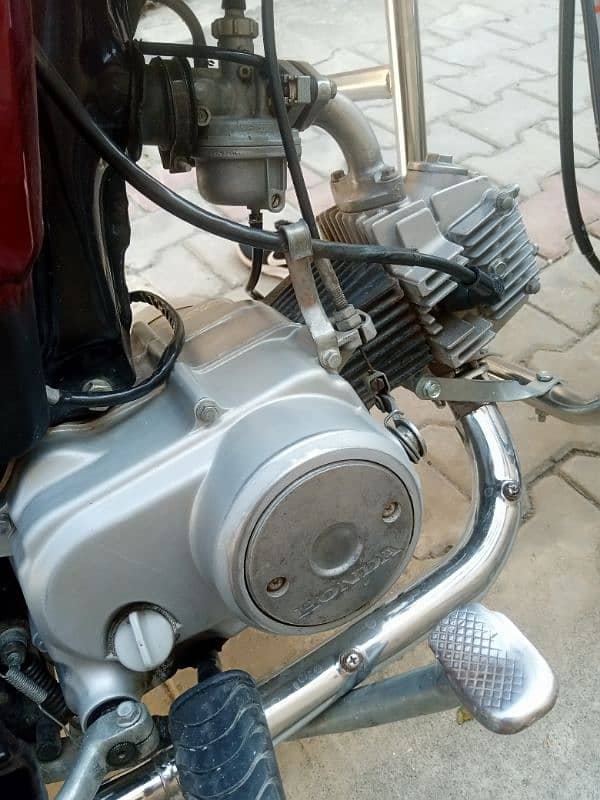 Honda  70Cc open cheet 3