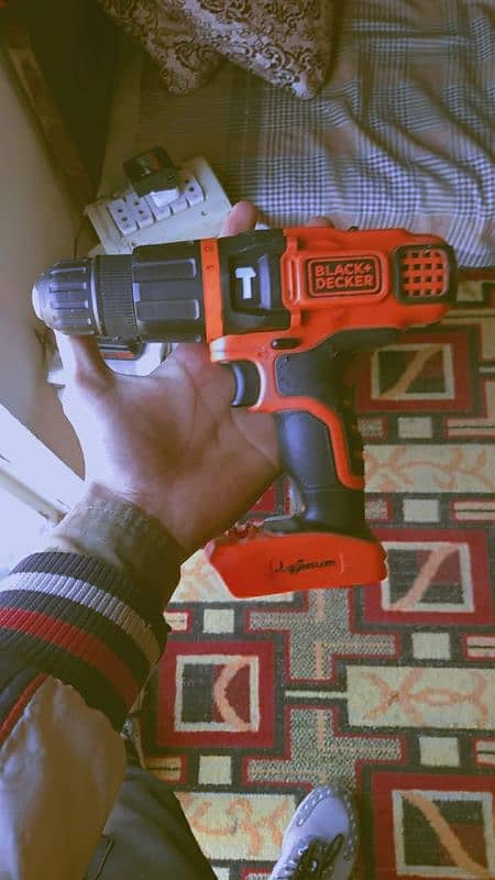 Black +Decker     T     15500 price 7