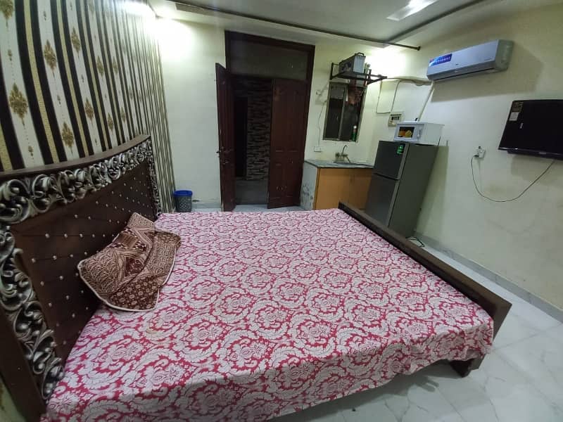 Studio Fully Furnished Flat For Rent 5