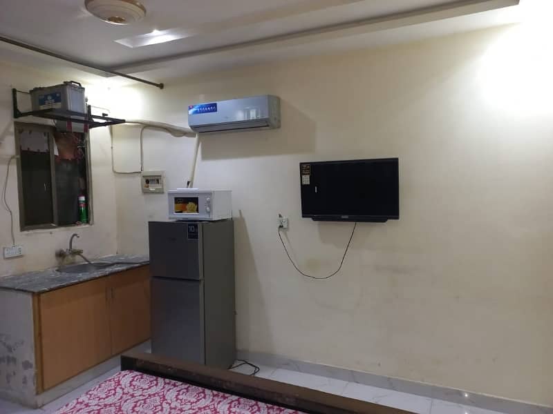 Studio Fully Furnished Flat For Rent 9