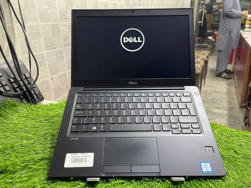 Dell Latitude 7280  i7 7th 8/256 (0322-8832611) 2