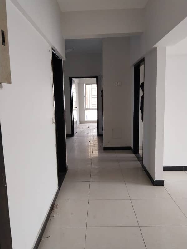 4 Bed Room Just Like Brand New Apartment For Rent 32