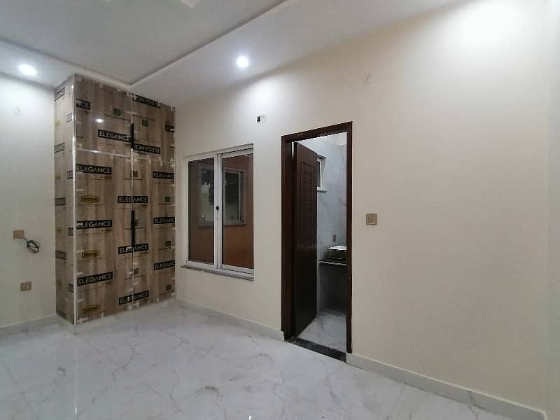 Prime Location 6 Marla House In Central Lahore Medical Housing Society For sale 5