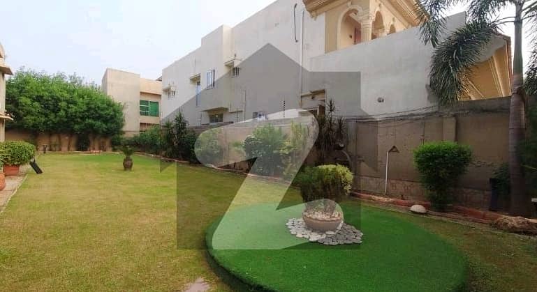 Highly-Desirable Prime Location Residential Plot Available In Punjab Small Industries Colony - Block E For sale 6