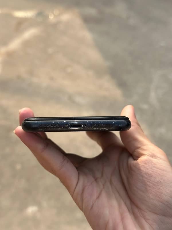 Iphone Xr | 64gb JV | 90 Bh | Exchange Possible 1