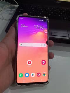 Samsung S10 black, minor spot