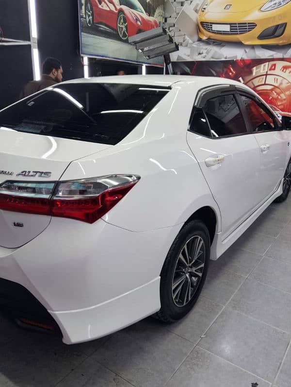 Toyota Corolla Altis 2019 14