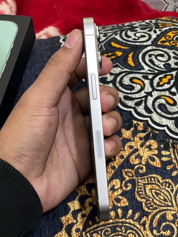 I phone 13 pro 2