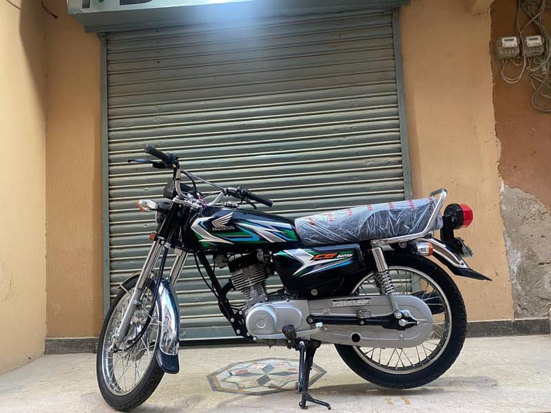 Honda CG 125 2023 5