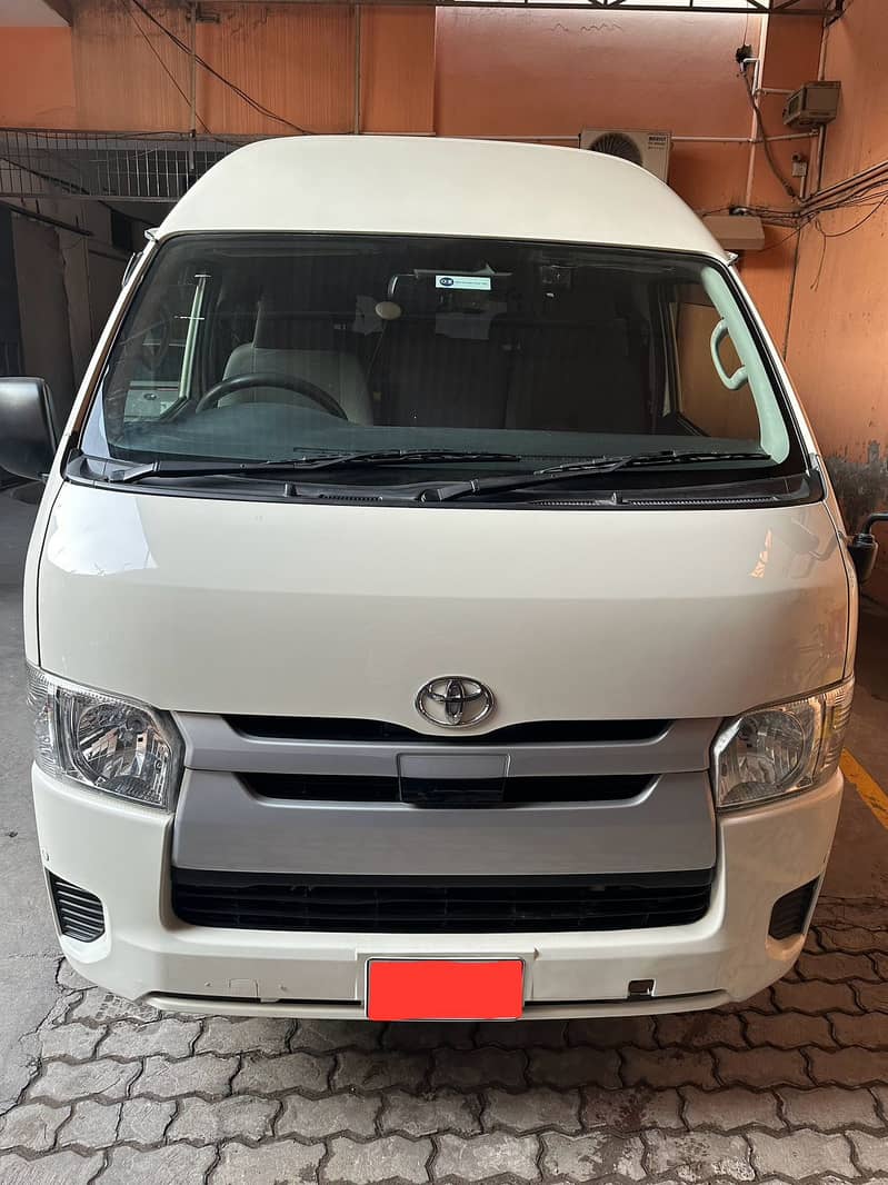 Toyota Hiace Model  2018/2023 0