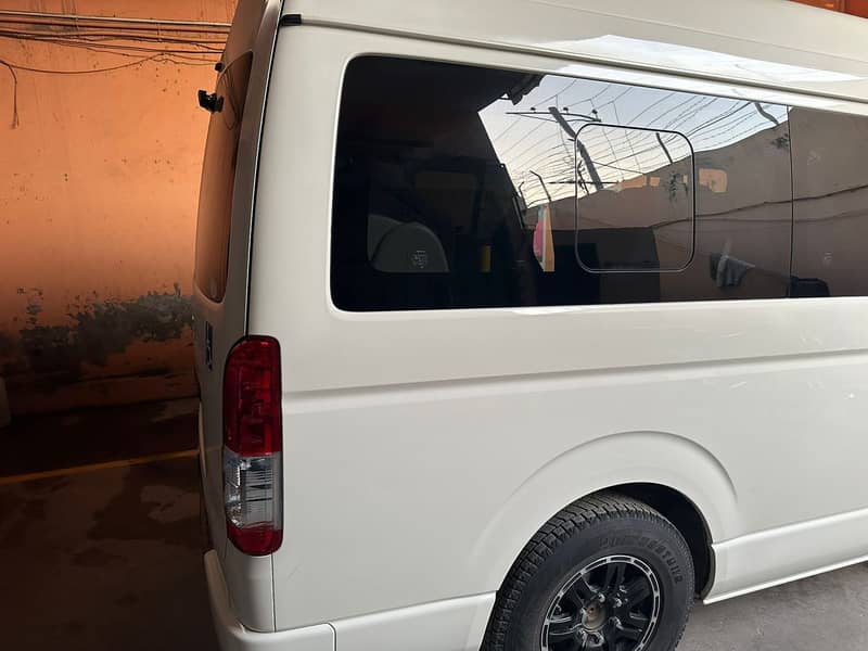 Toyota Hiace Model  2018/2023 11