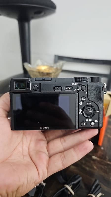 Sony A6400  Under Warranty With Kit Lens & Box Just Like New 2