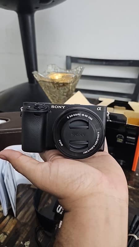 Sony A6400  Under Warranty With Kit Lens & Box Just Like New 3