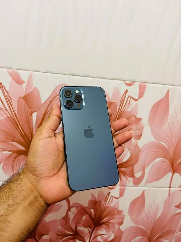 iPhone 12 Pro 128gb Watarpack 0