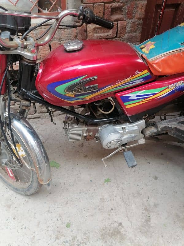 United 100CC Motor Bike 2