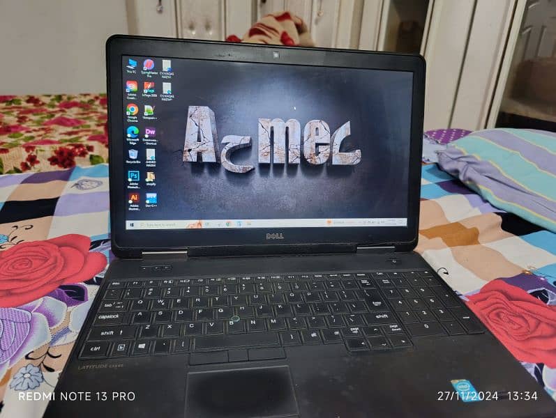 laptop intel core i5 10/10 condition 8