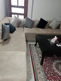 sofa bilkul naya