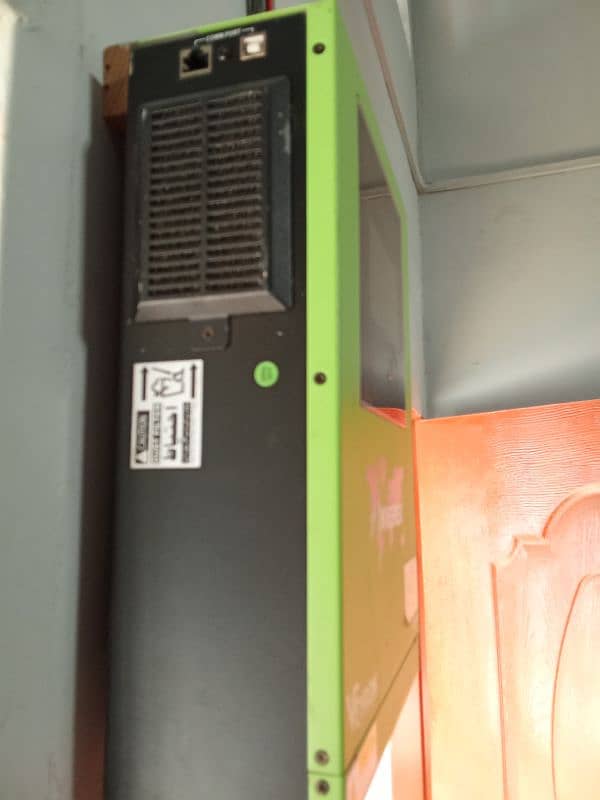 Inverex 1.2 kVA MPPT Solar Inverter 2