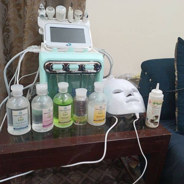 Small Bubble H2O2 Hydra Facial Machine For sale 1