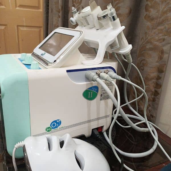 Small Bubble H2O2 Hydra Facial Machine For sale 7