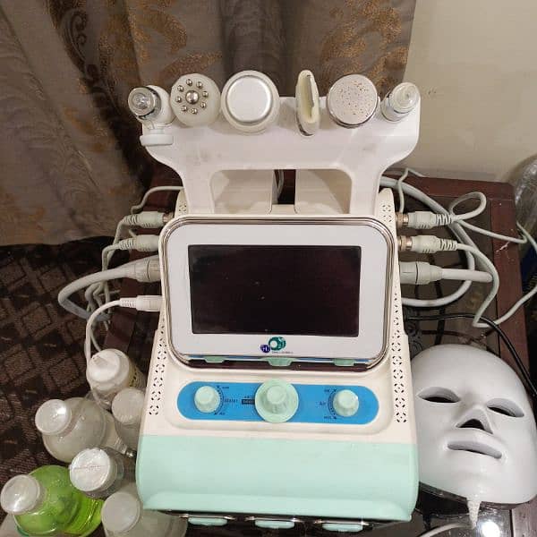 Small Bubble H2O2 Hydra Facial Machine For sale 8