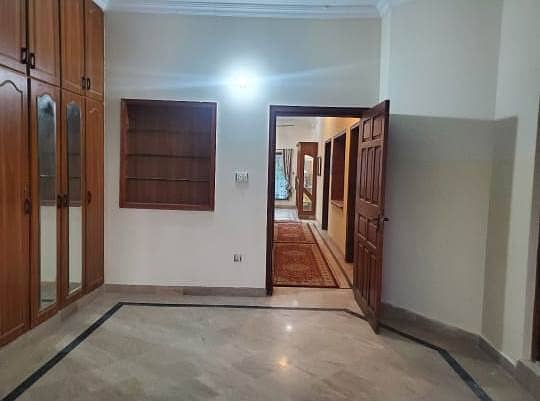 1 KANAL UPPER PORTION FOR RENT I DHA PHASE 5 1