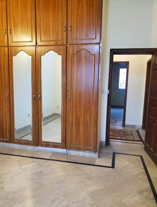 1 KANAL UPPER PORTION FOR RENT I DHA PHASE 5 5