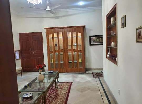 1 KANAL UPPER PORTION FOR RENT I DHA PHASE 5 6