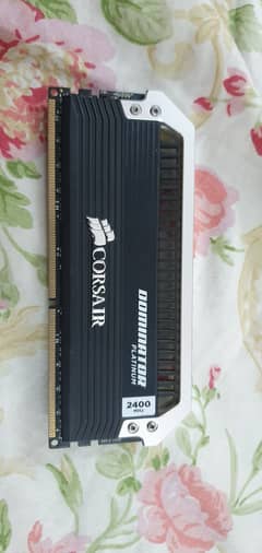 Selling Corsair Dominator Platinum DDR 3 2400Mhz+Laptop Rams Available