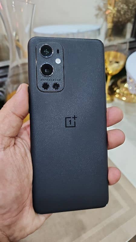 One plus 9 pro 16/256 Dual sim 6