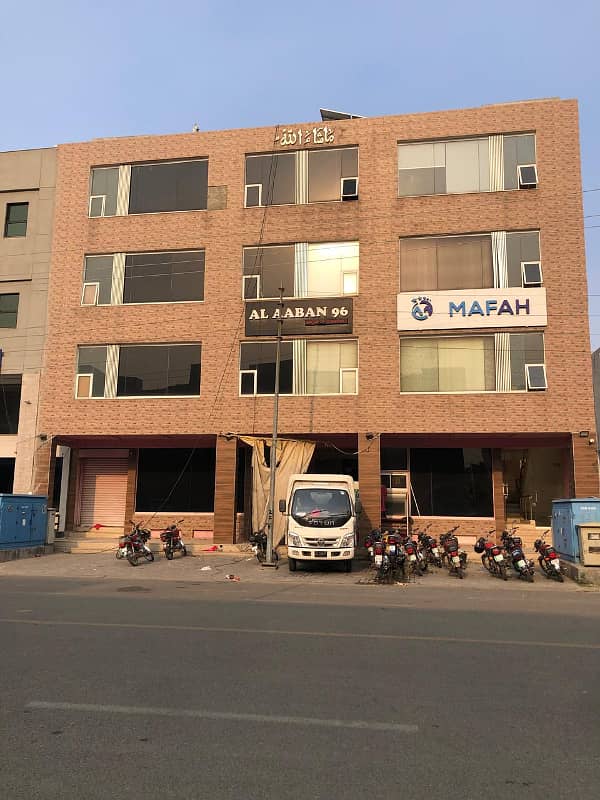 Paragon 18,000 Sq. Ft Area Total Ground Floor Basement First,2rd, 3rd Rent 10 Lakh 3