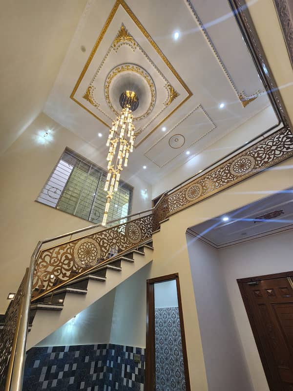 Brand New 1 Kanal Luxury House for Sale in Johar Town Prime Location" 9