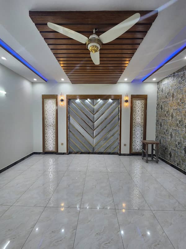 Brand New 1 Kanal Luxury House for Sale in Johar Town Prime Location" 19