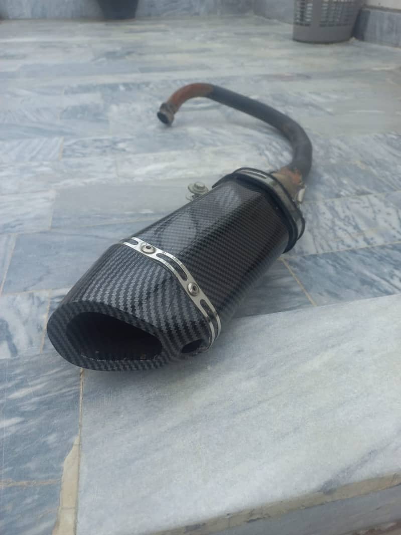 Akrapovic exhaust 2